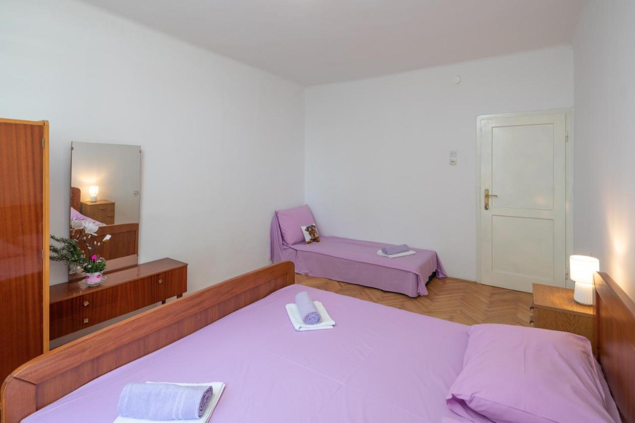 Beach Apartments "Bili Cvitak" Duće Eksteriør billede