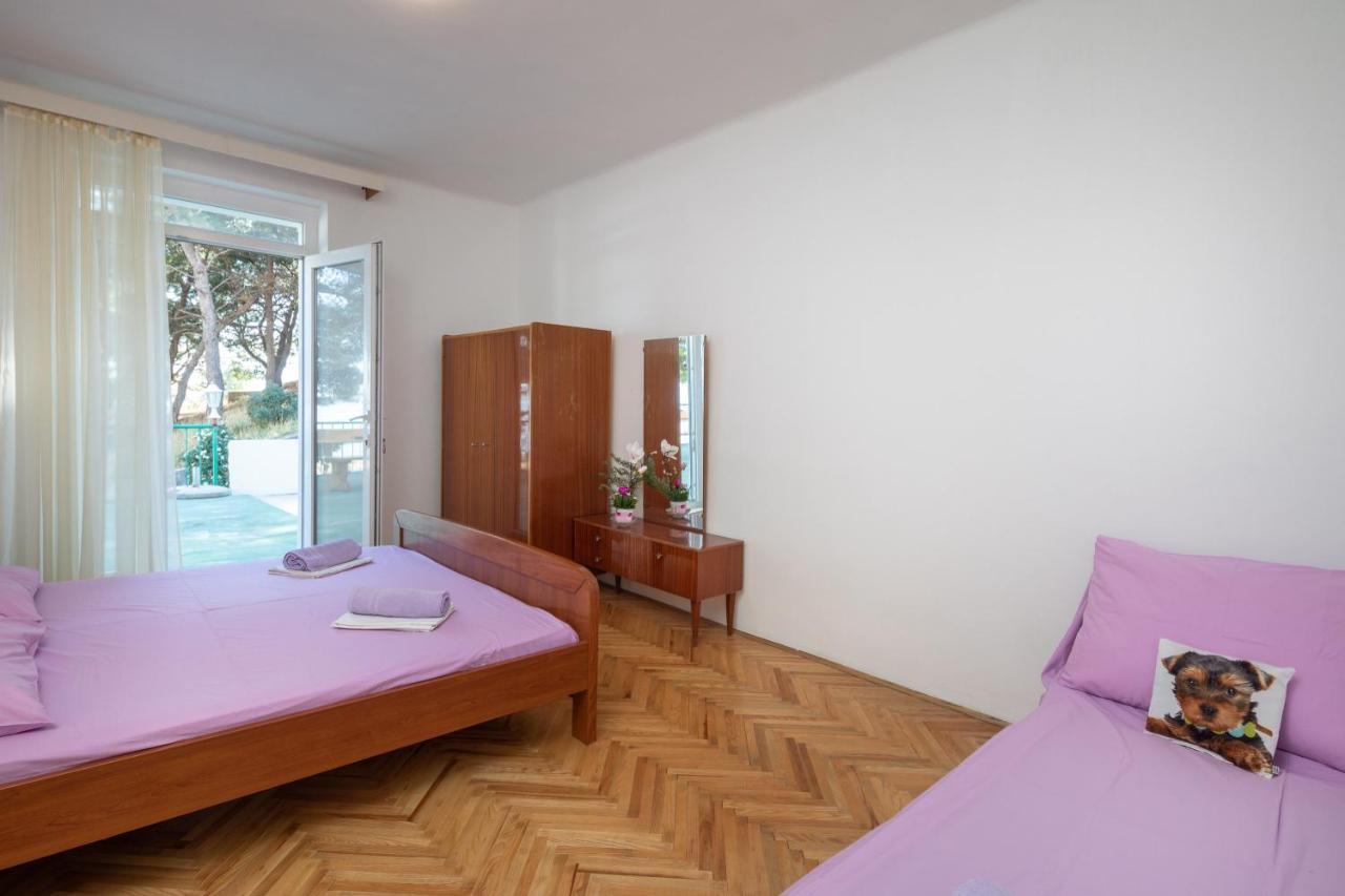 Beach Apartments "Bili Cvitak" Duće Eksteriør billede
