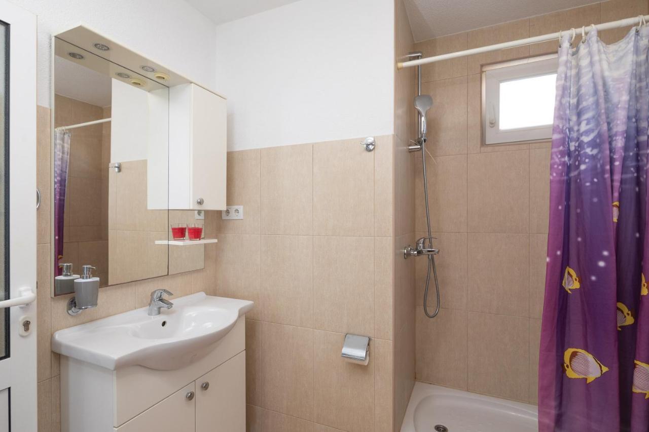 Beach Apartments "Bili Cvitak" Duće Eksteriør billede