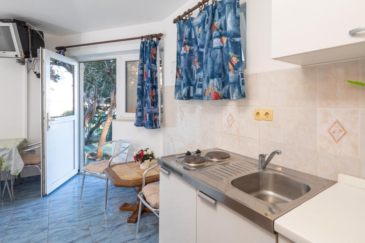 Beach Apartments "Bili Cvitak" Duće Eksteriør billede