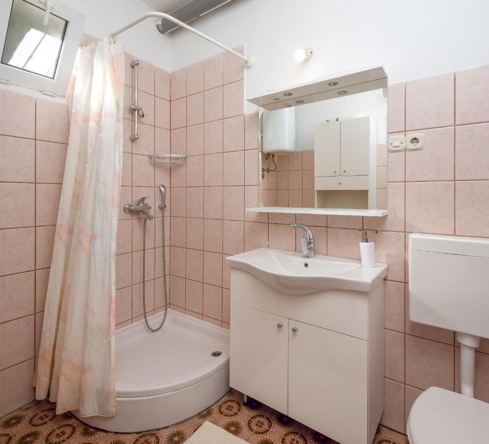 Beach Apartments "Bili Cvitak" Duće Eksteriør billede